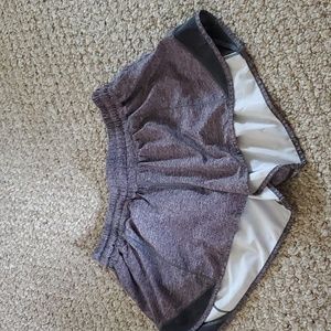 Lululemon Hotty Hot Shorts size 8